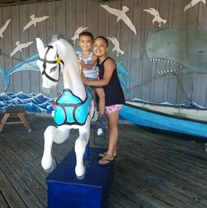 Meet your Posher, Melissa